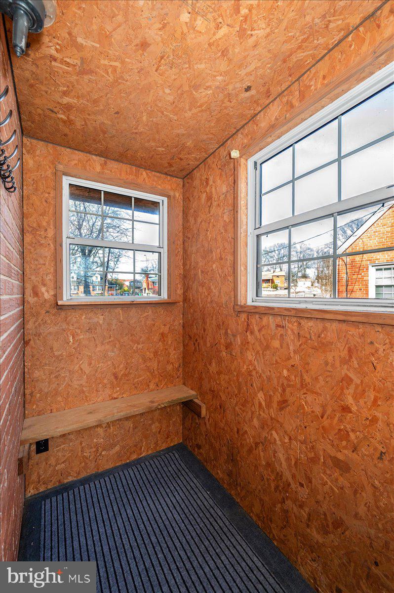 BELTSVILLE - Residential