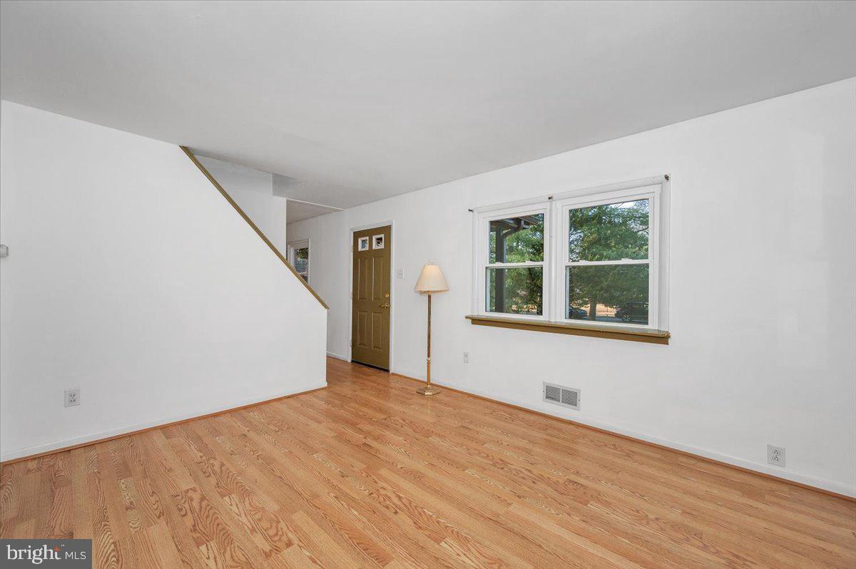 BELTSVILLE - Residential