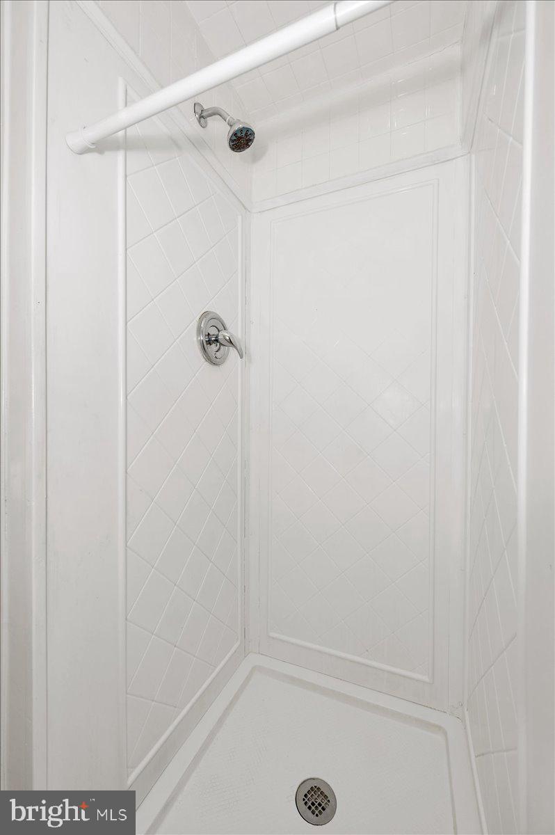 BELTSVILLE - Residential