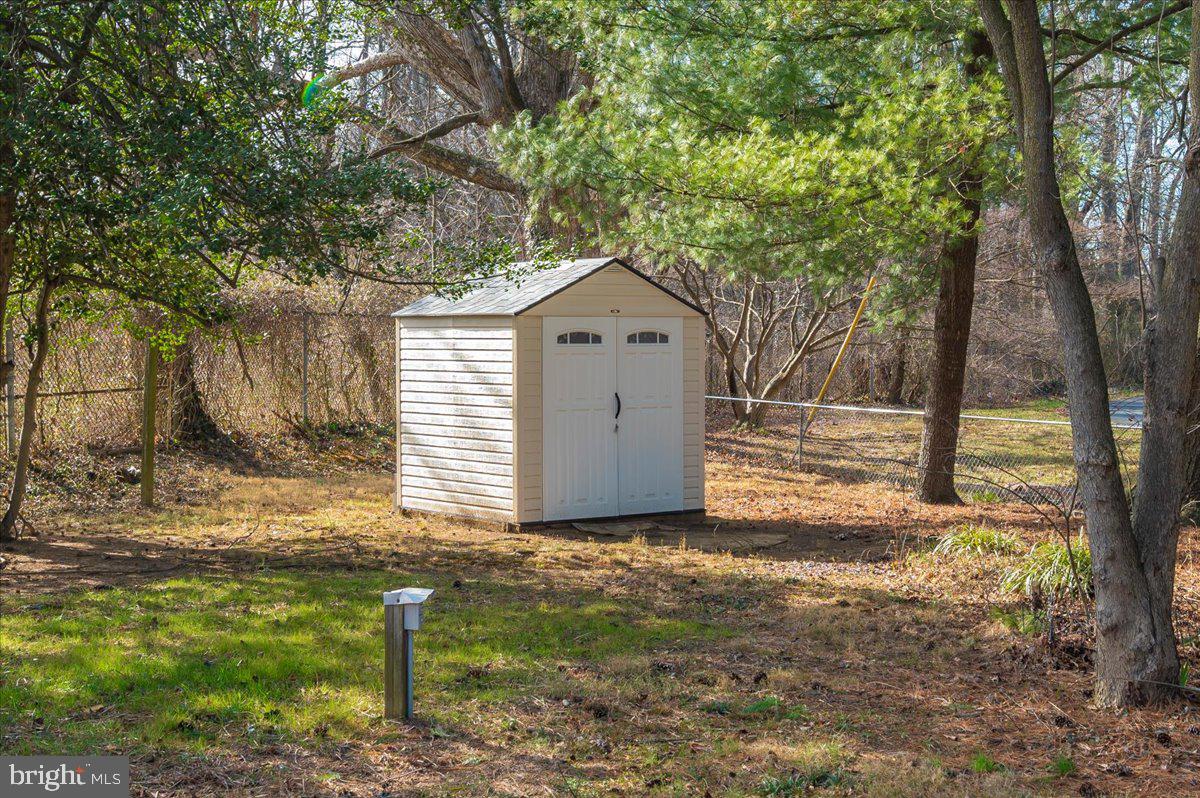 BELTSVILLE - Residential