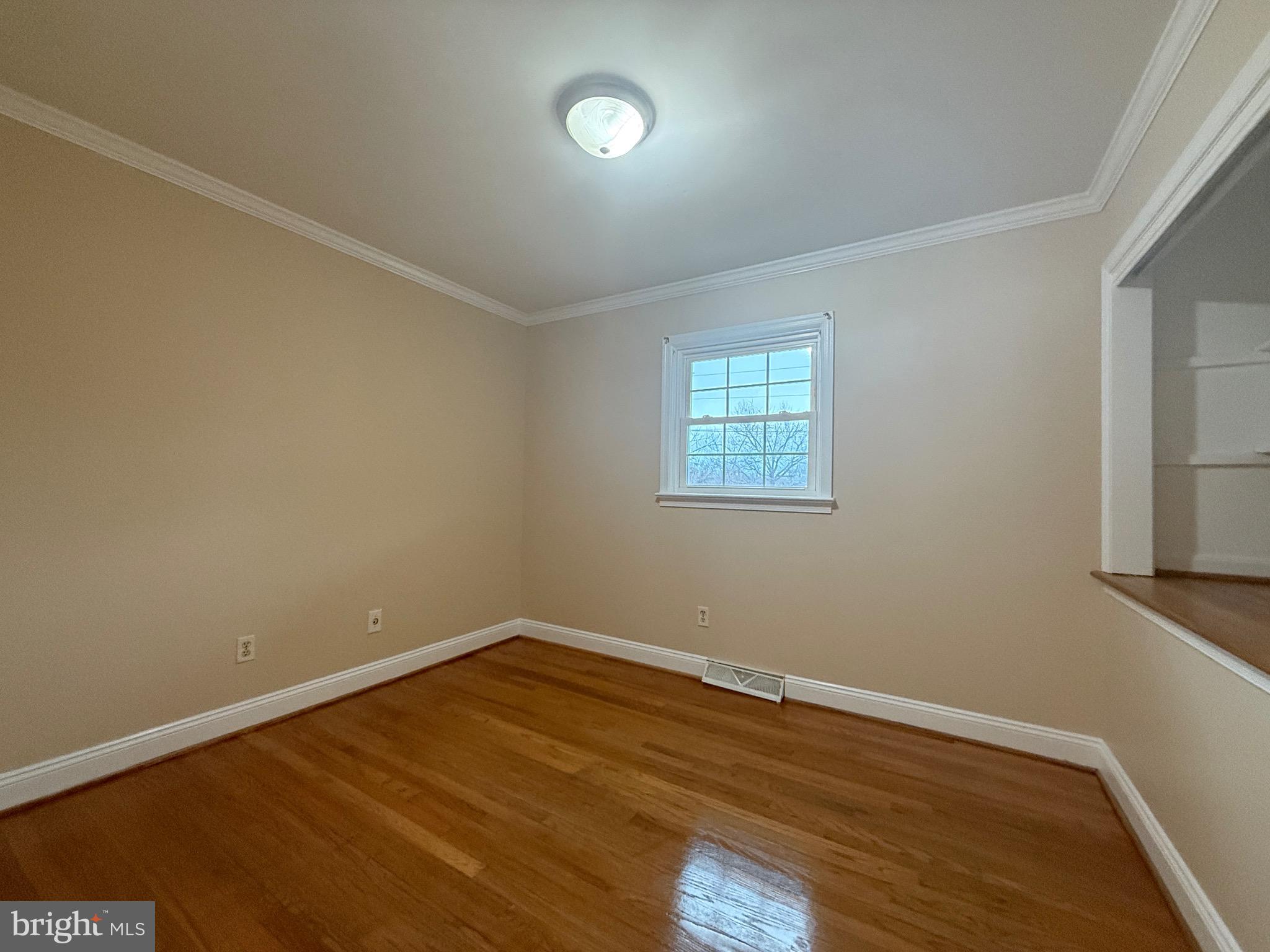 LAKEVIEW ESTATES - Residential