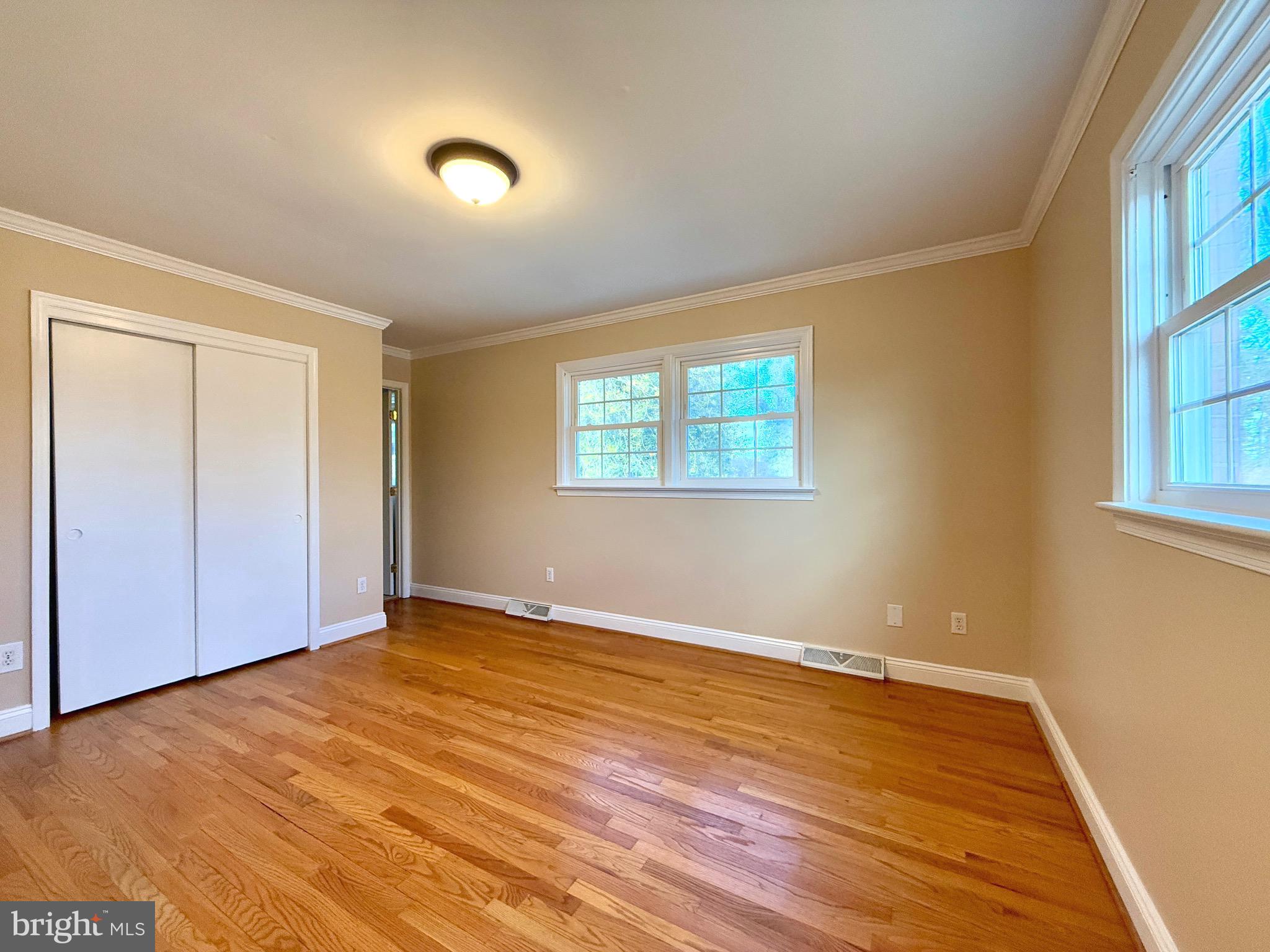 LAKEVIEW ESTATES - Residential