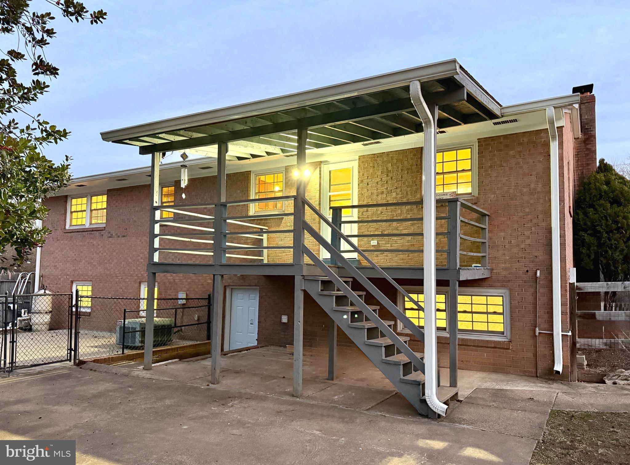 LAKEVIEW ESTATES - Residential