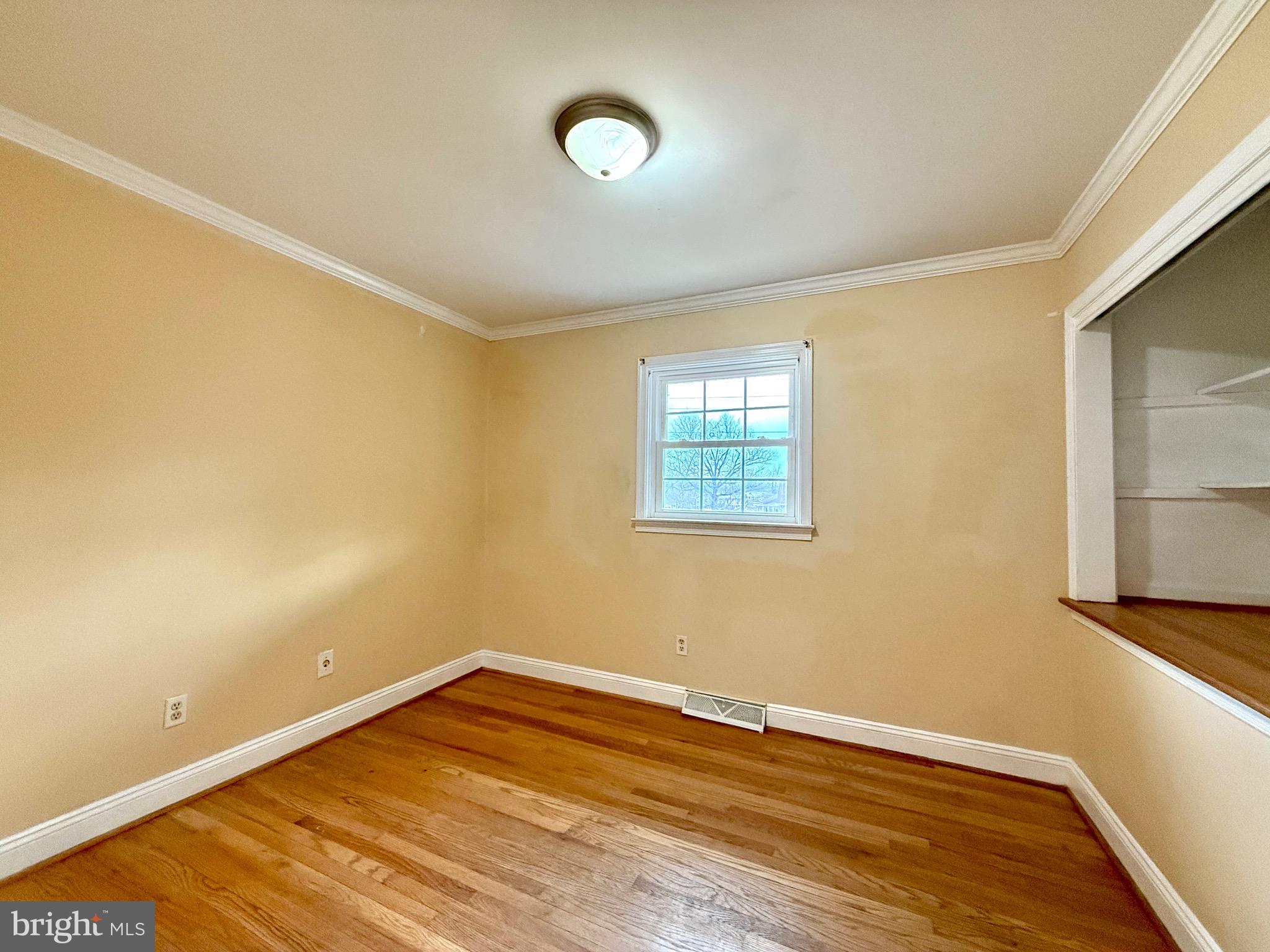 LAKEVIEW ESTATES - Residential