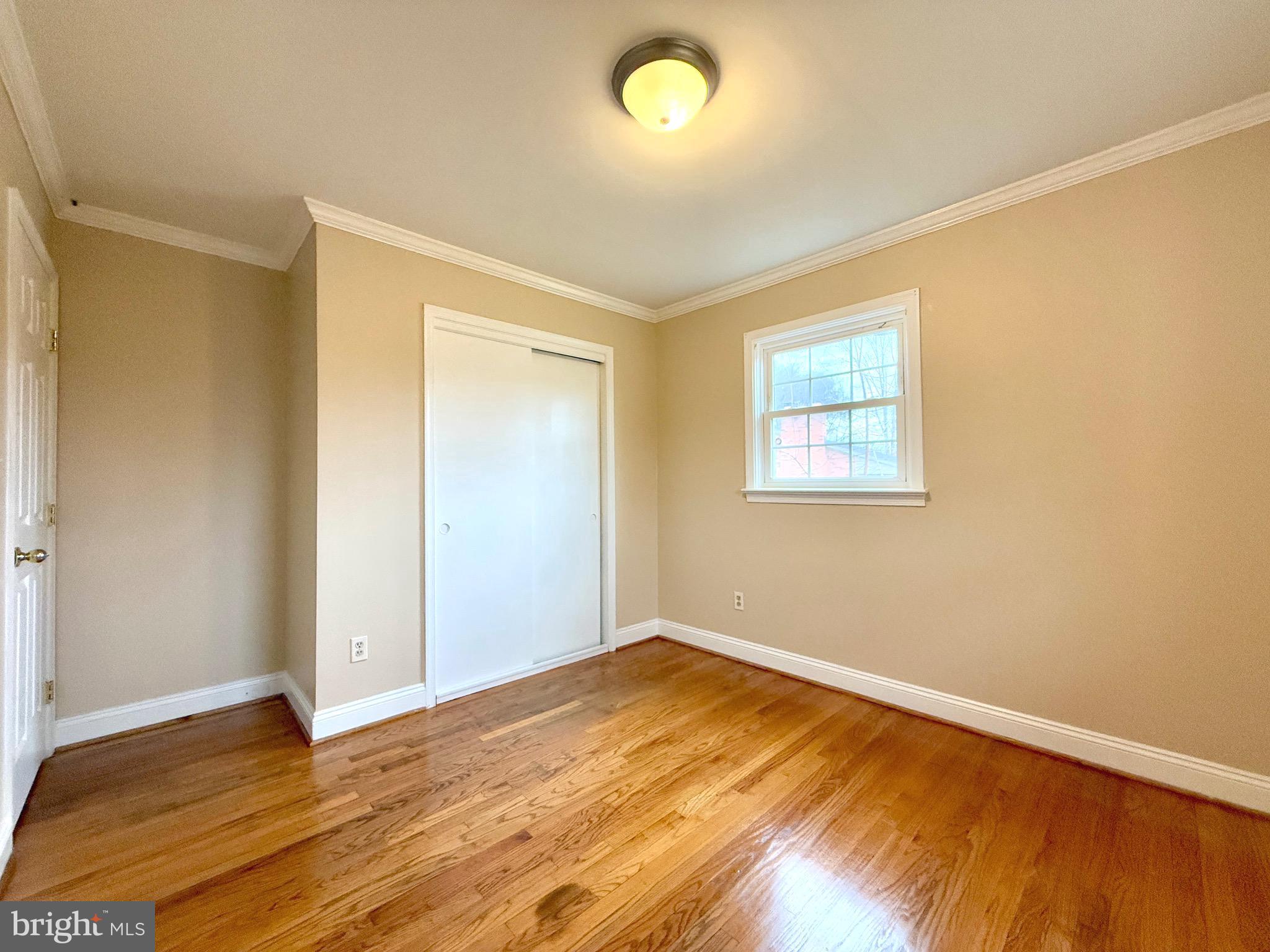 LAKEVIEW ESTATES - Residential