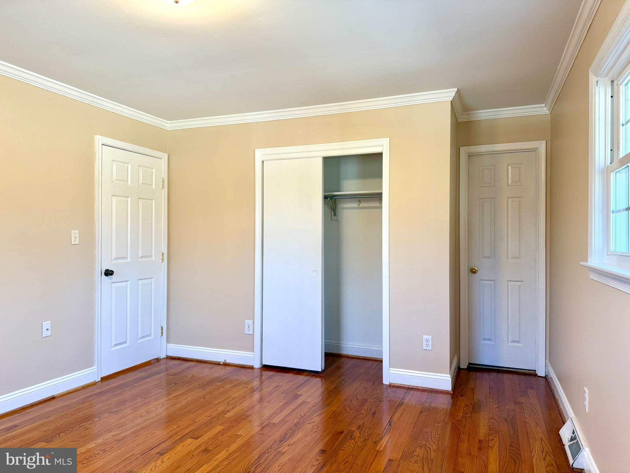 LAKEVIEW ESTATES - Residential