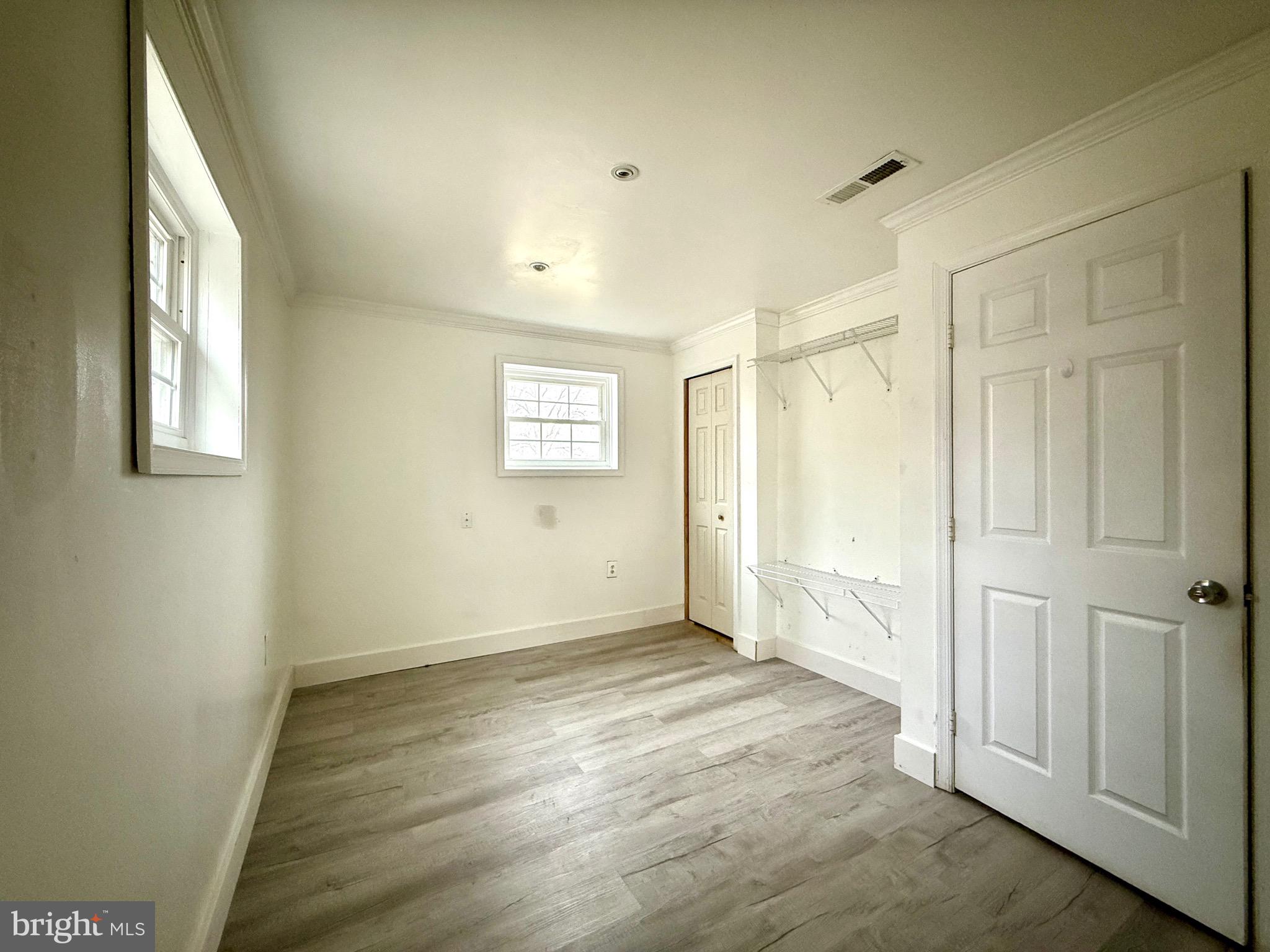 LAKEVIEW ESTATES - Residential