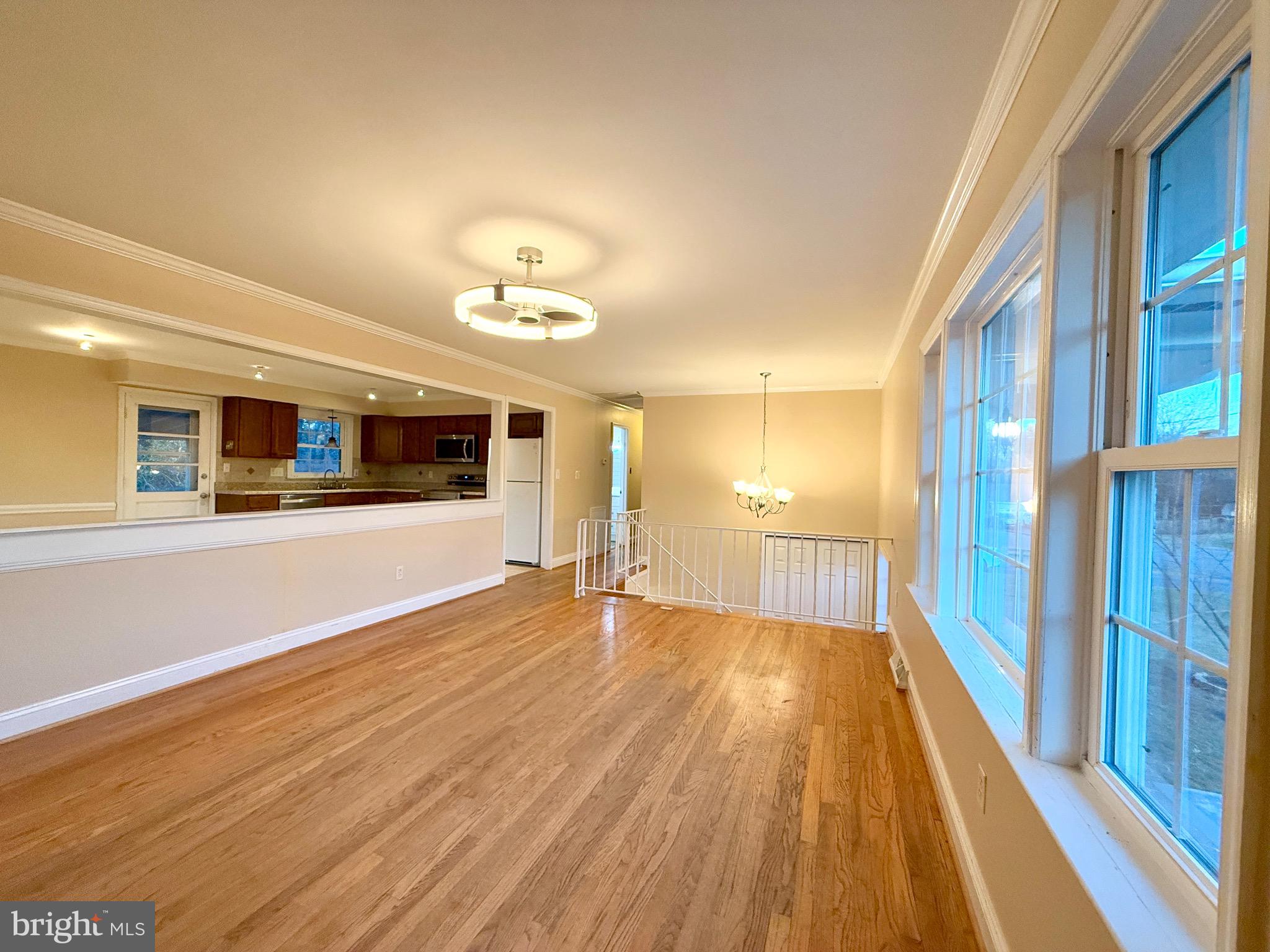 LAKEVIEW ESTATES - Residential