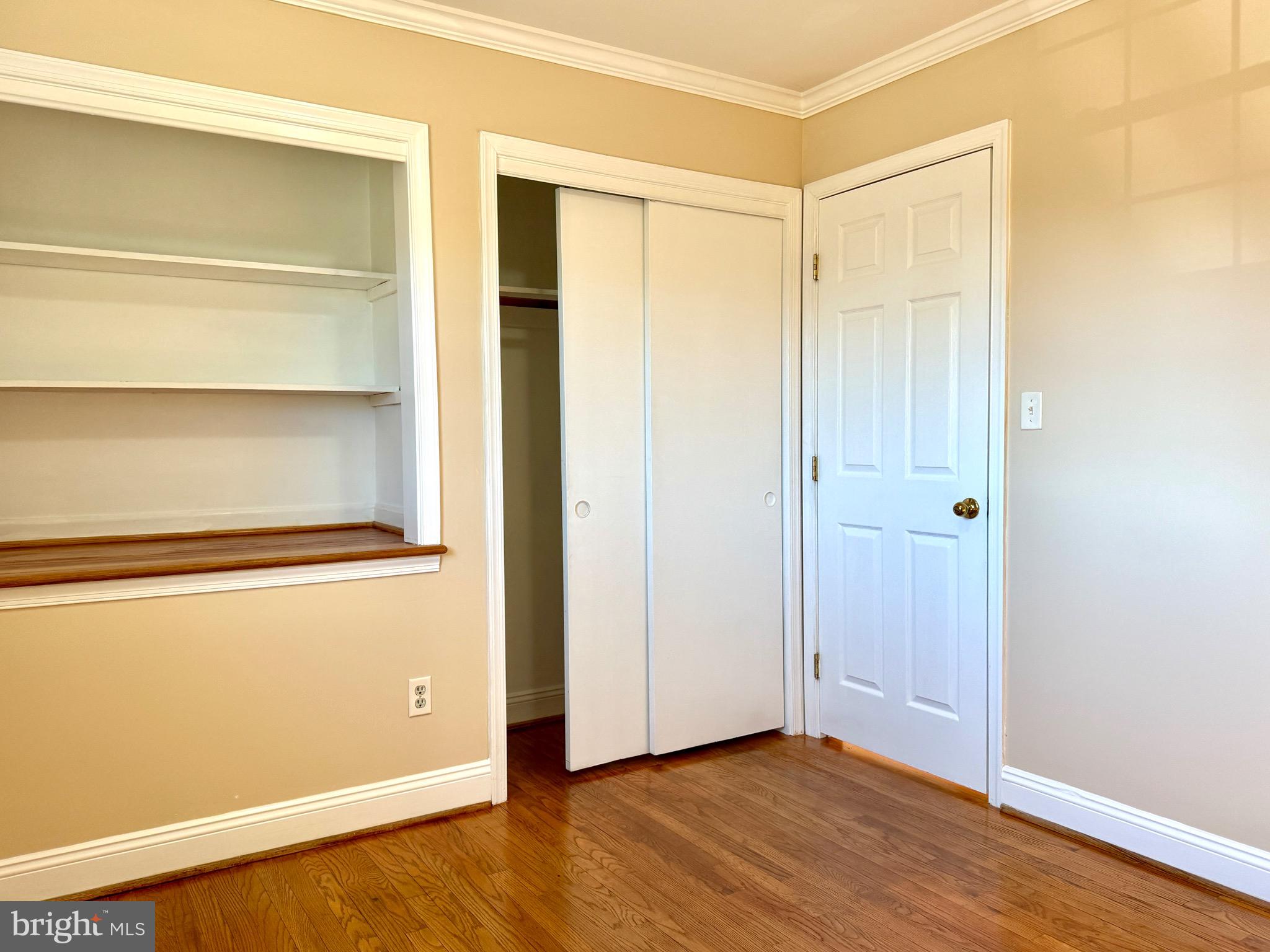 LAKEVIEW ESTATES - Residential