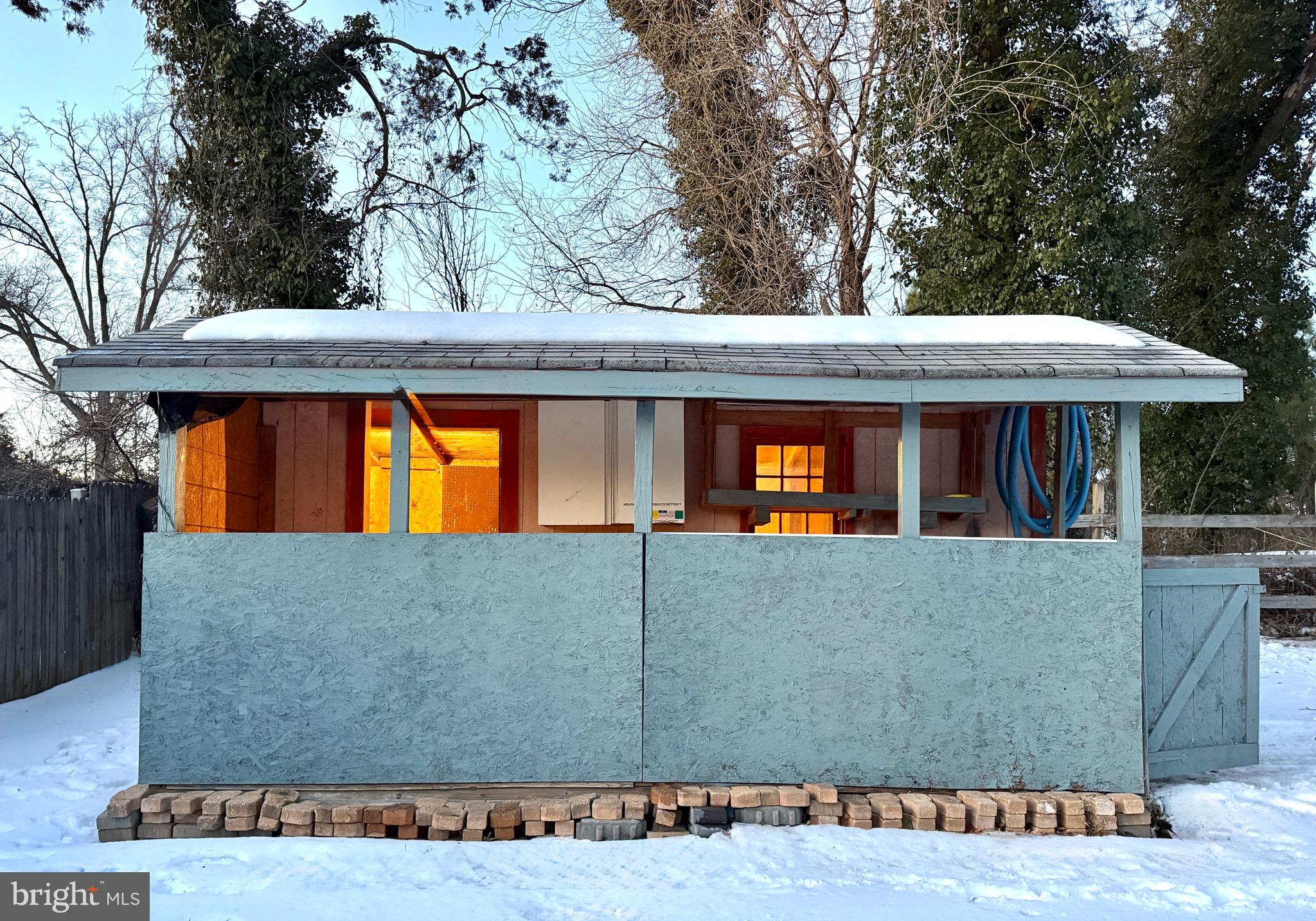 LAKEVIEW ESTATES - Residential