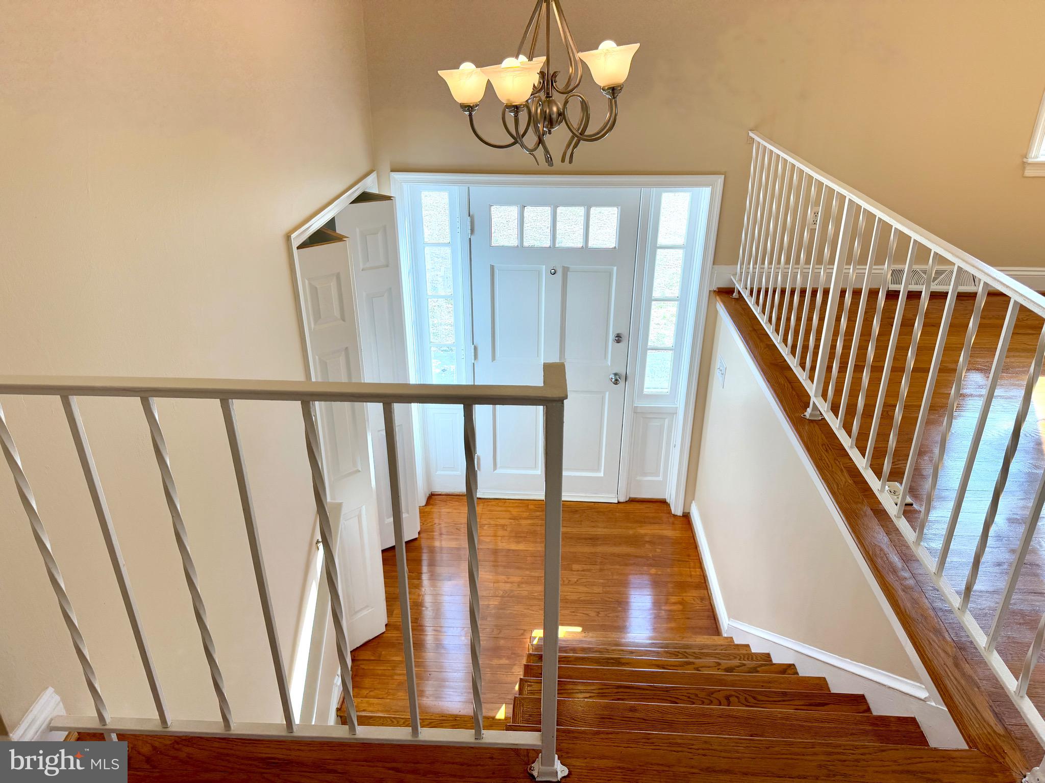 LAKEVIEW ESTATES - Residential