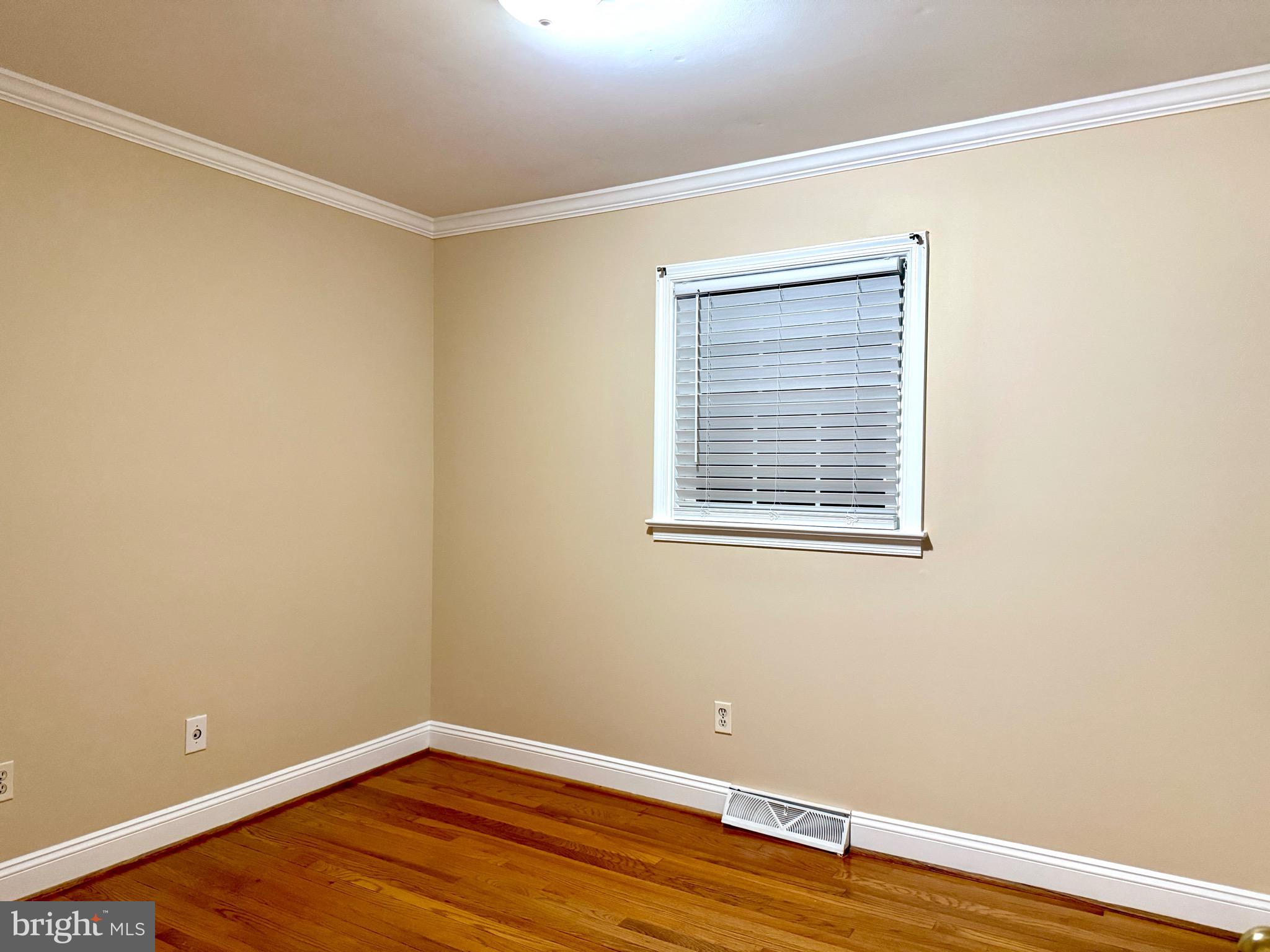 LAKEVIEW ESTATES - Residential