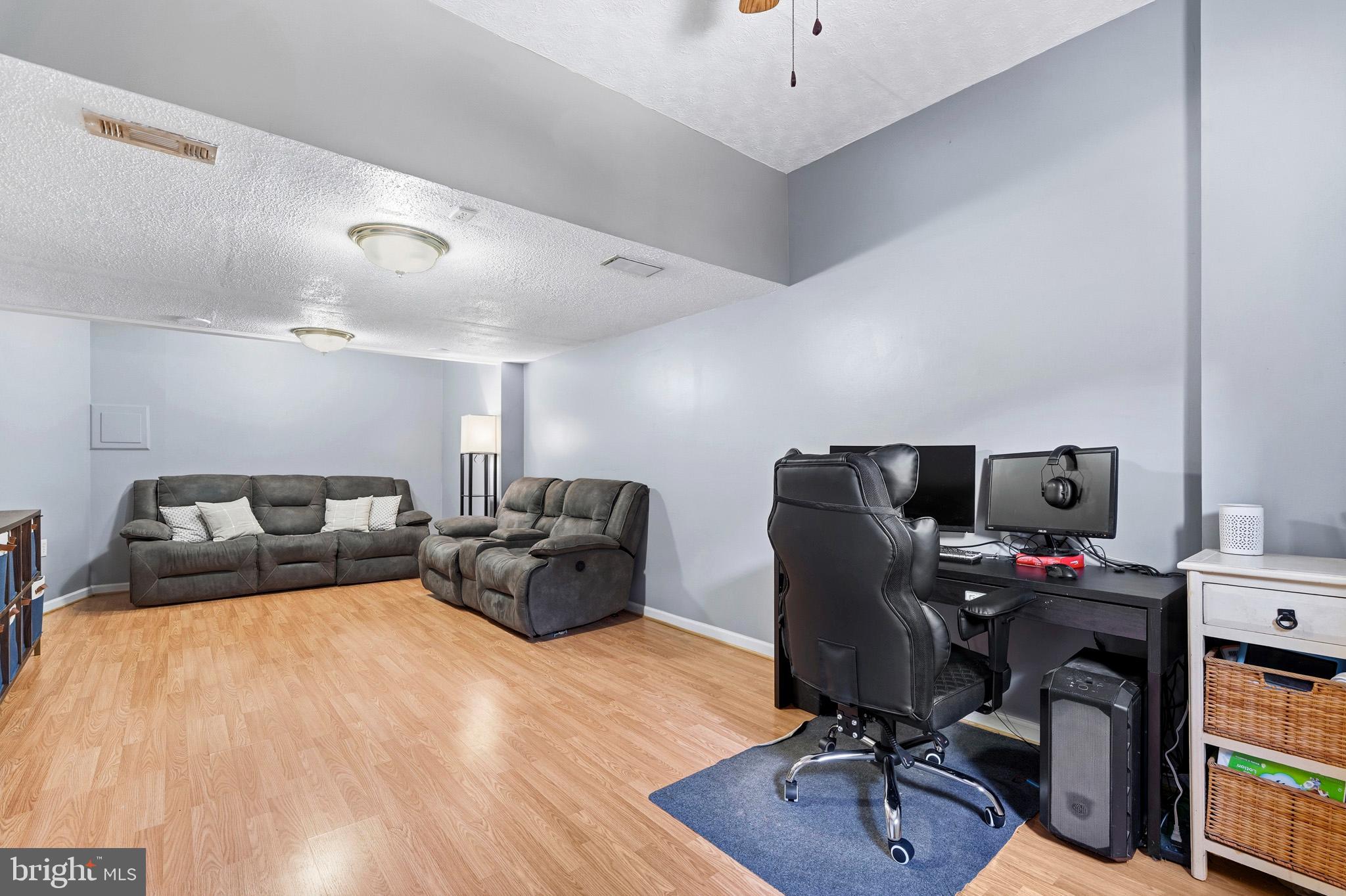 39799 HEARTS DESIRE LANE