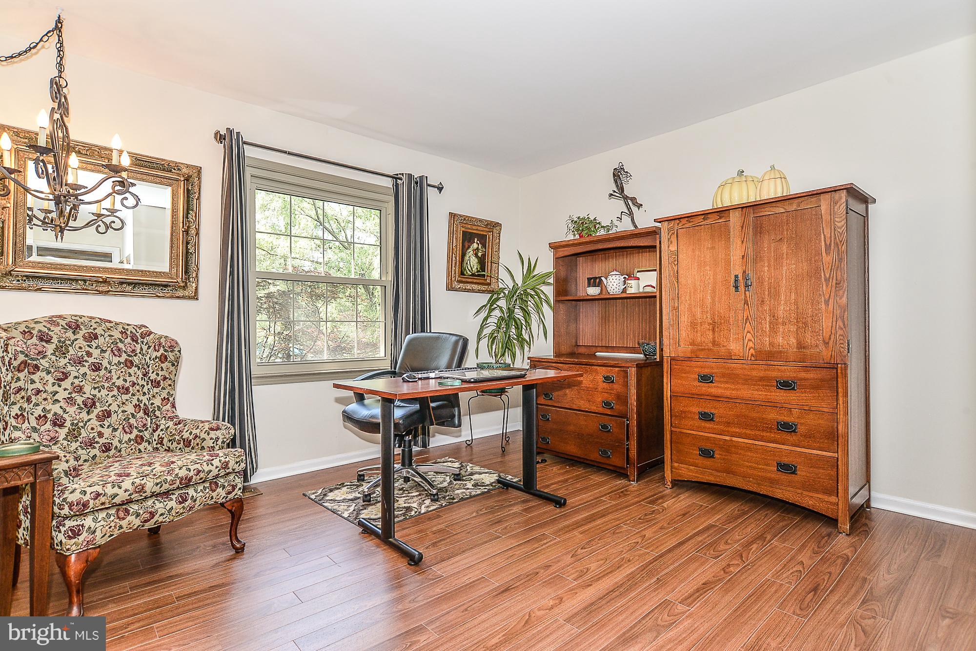 TOWNES OF MOOREFIELD - Residential