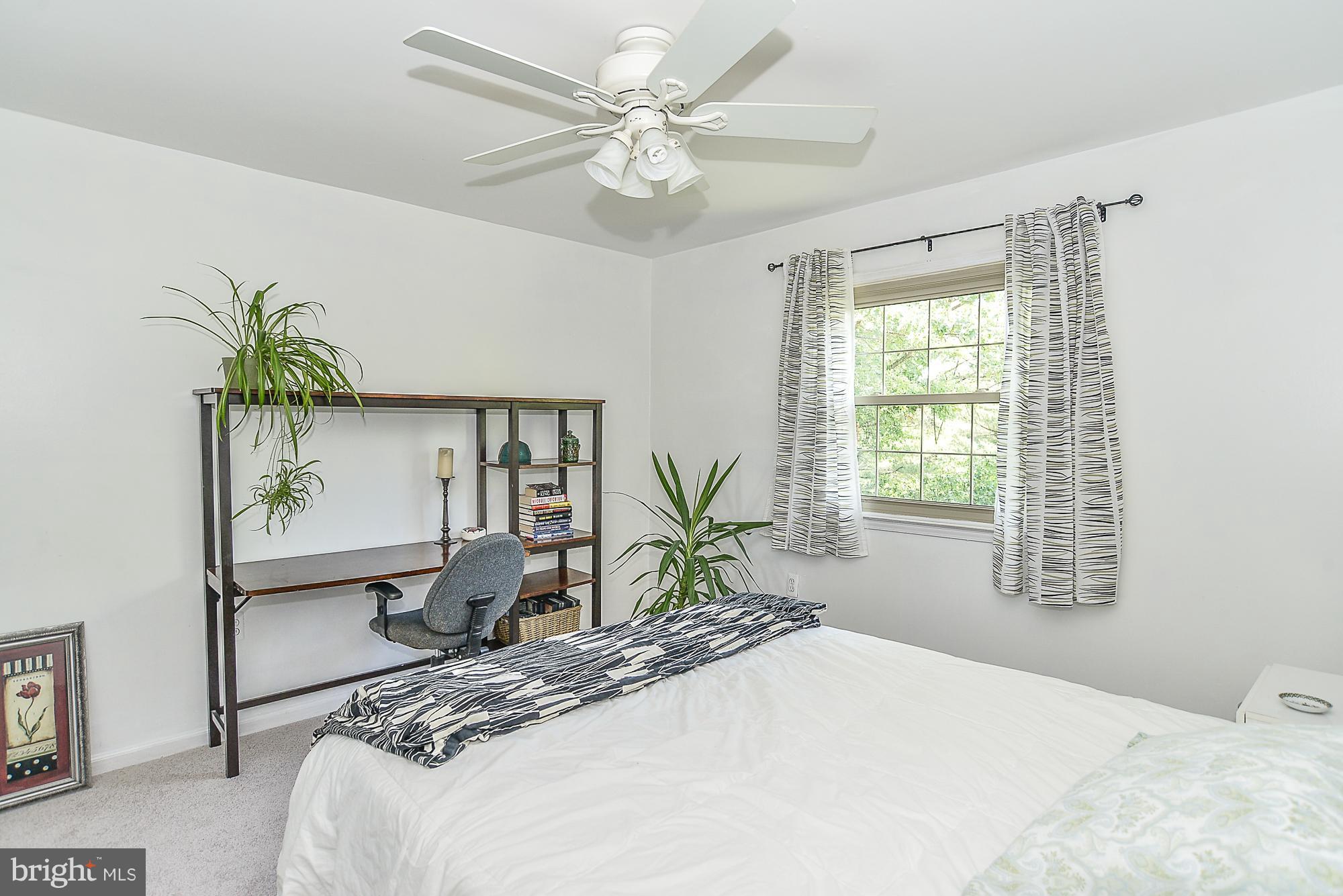 TOWNES OF MOOREFIELD - Residential