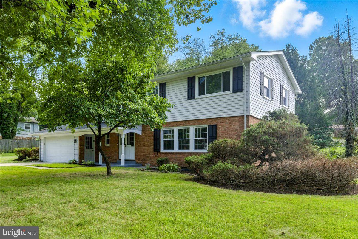 BROOKWOOD - Residential