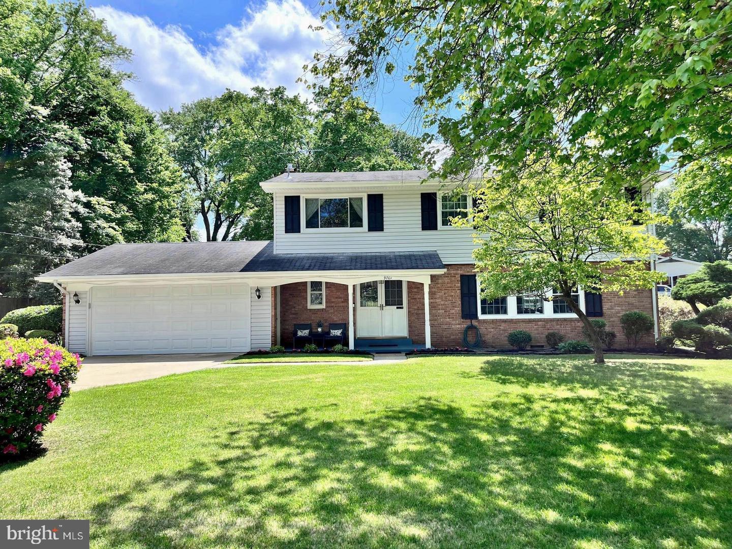 BROOKWOOD - Residential