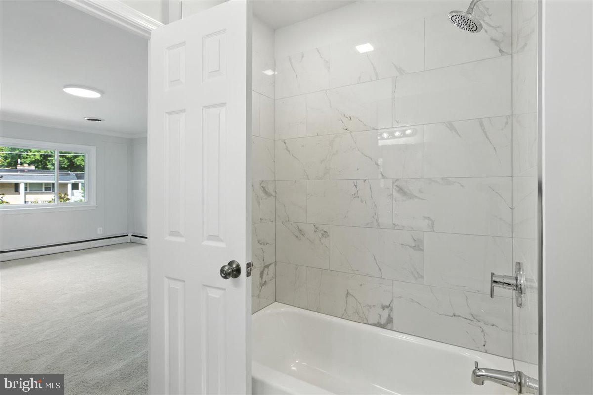 BROOKWOOD - Residential