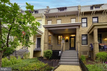 Townhouse at 1717 2ND STREET NW