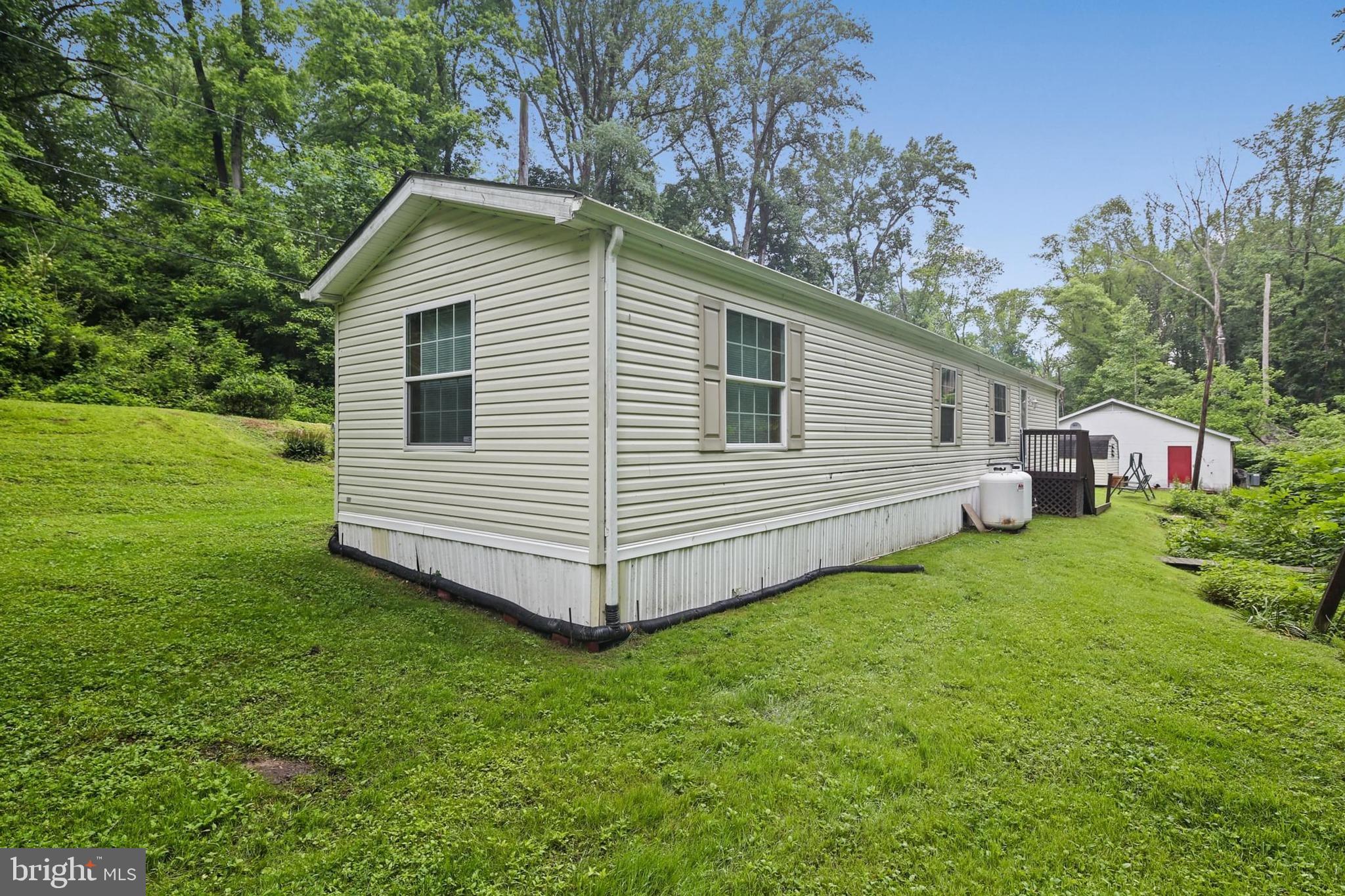 2519 SHURESLANDING ROAD