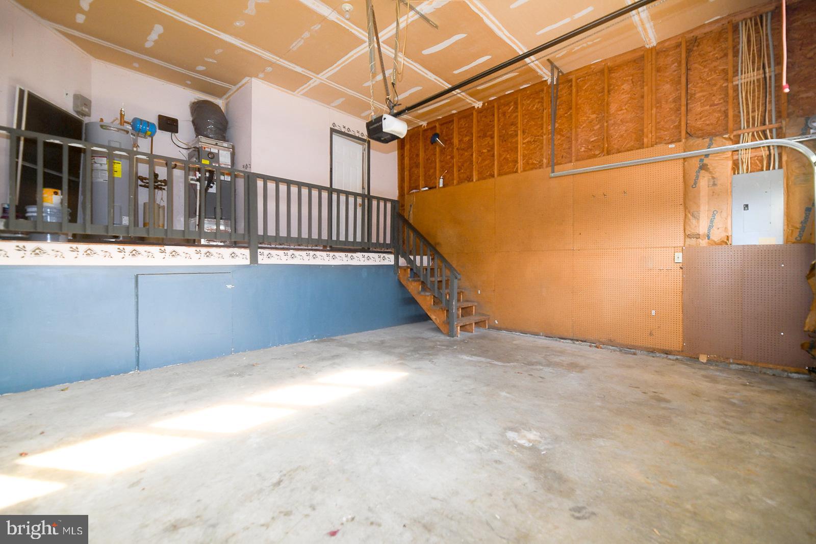 HAYDEN GREEN - Residential Lease