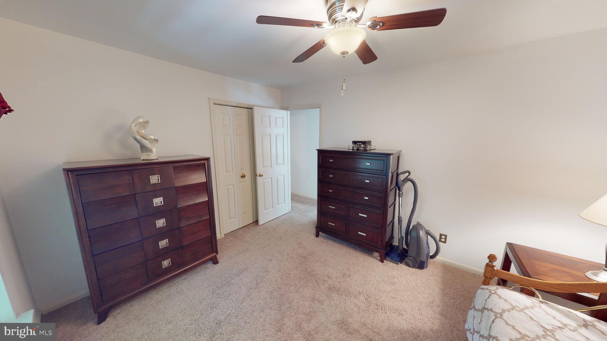 MEADOWLAND - Residential