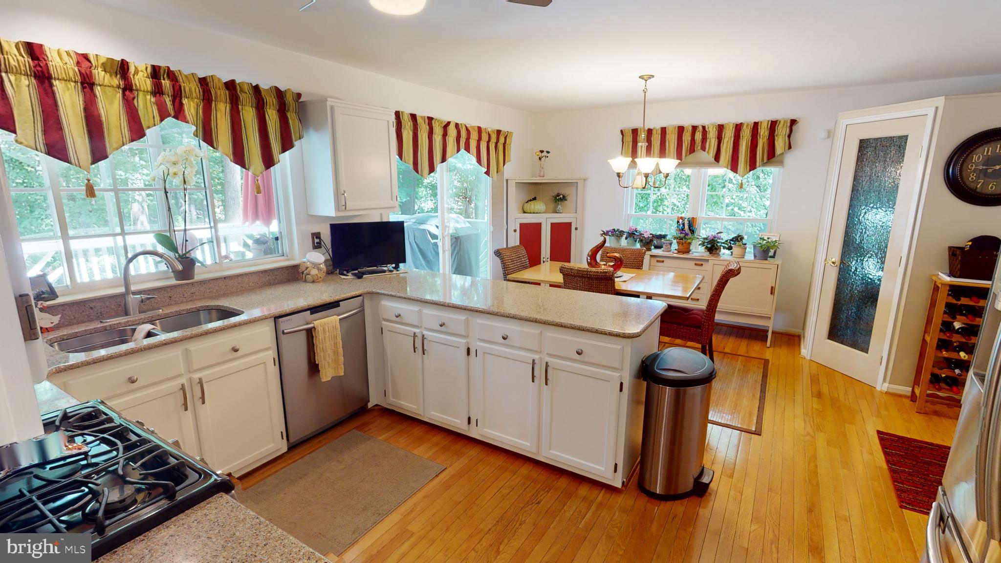 MEADOWLAND - Residential