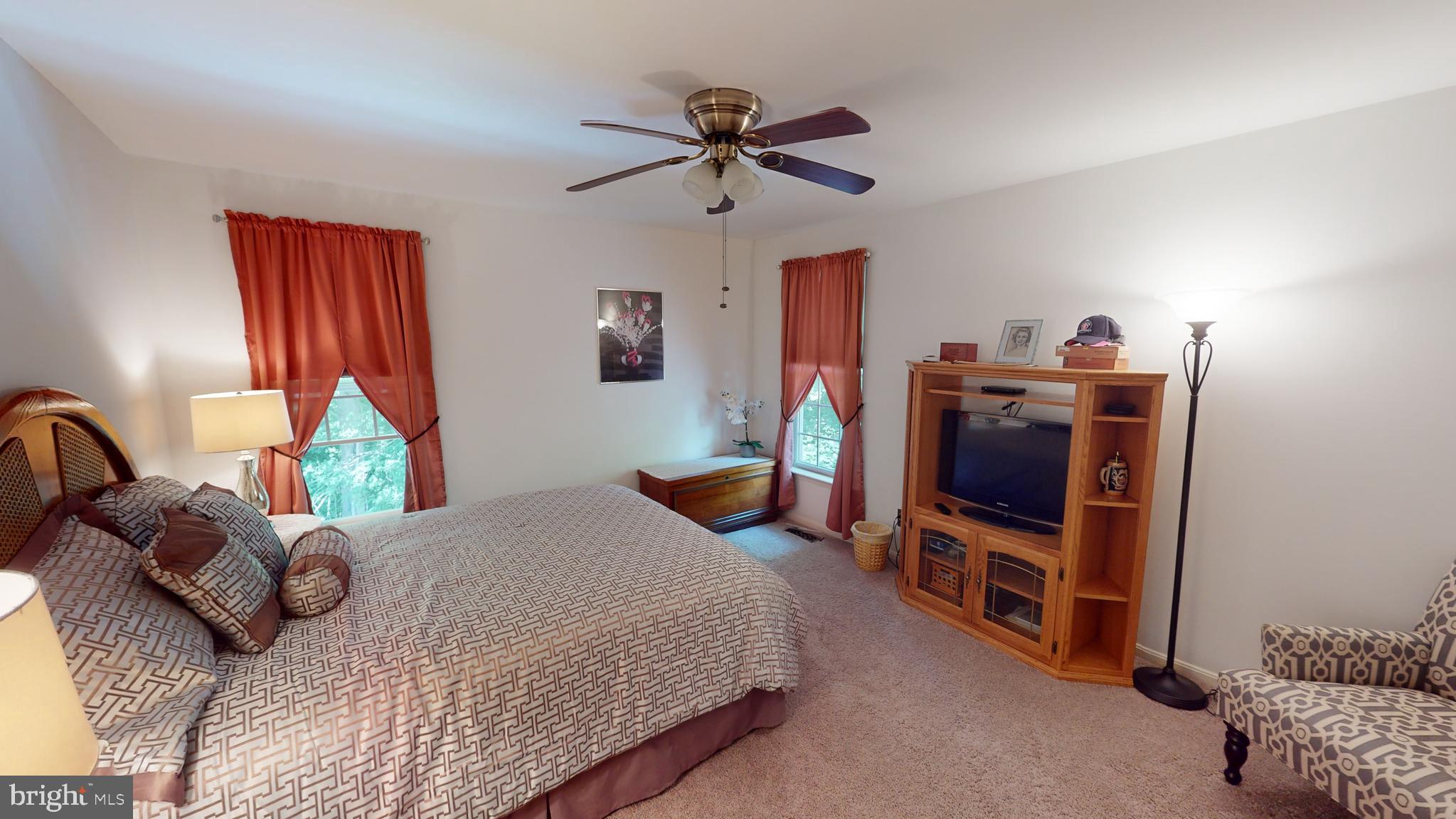 MEADOWLAND - Residential