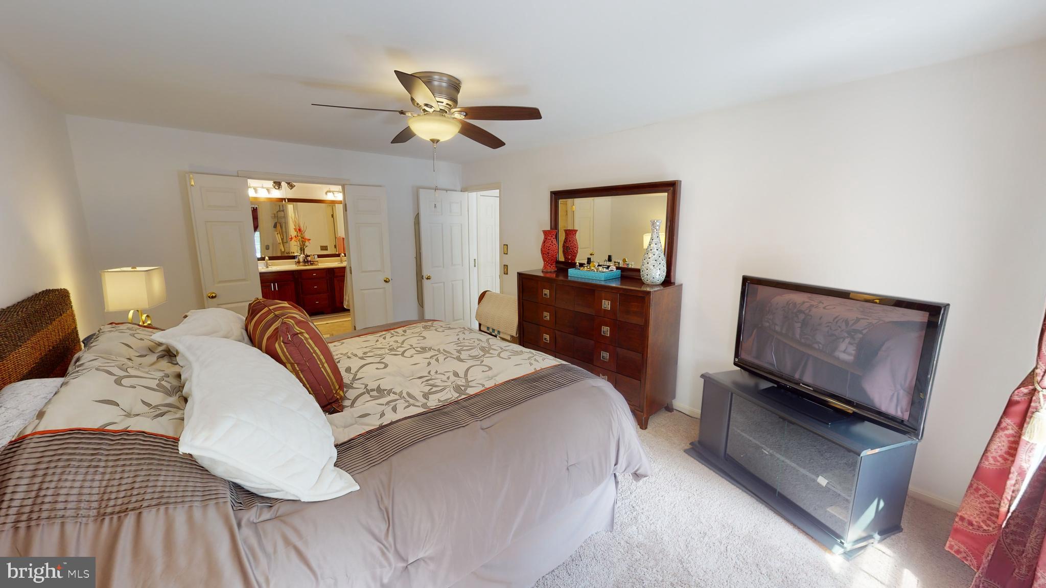 MEADOWLAND - Residential