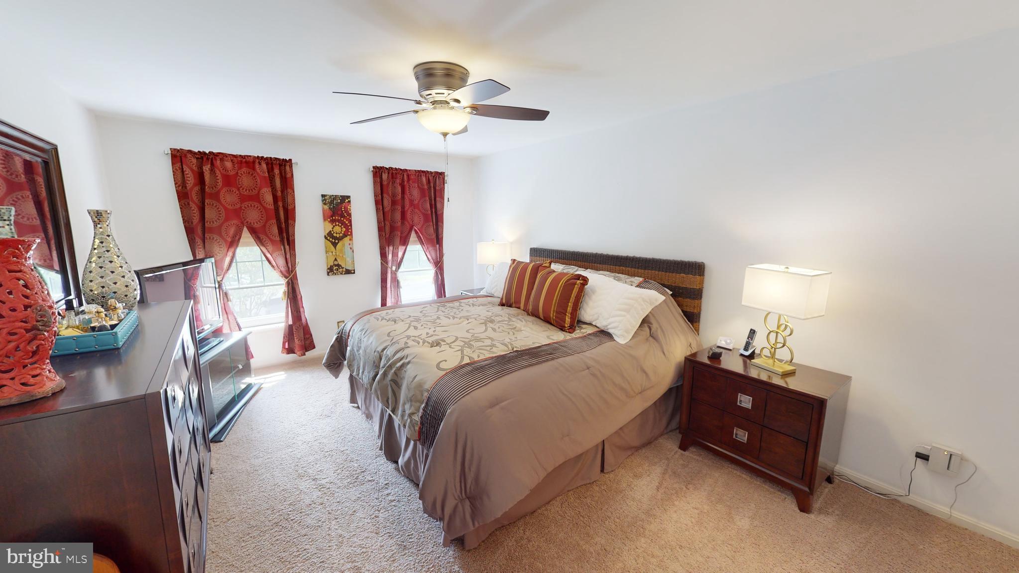 MEADOWLAND - Residential