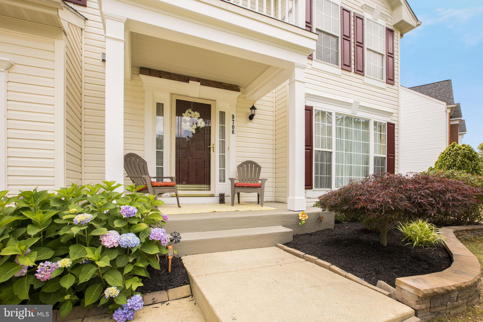 CHARLES CROSSING - Residential