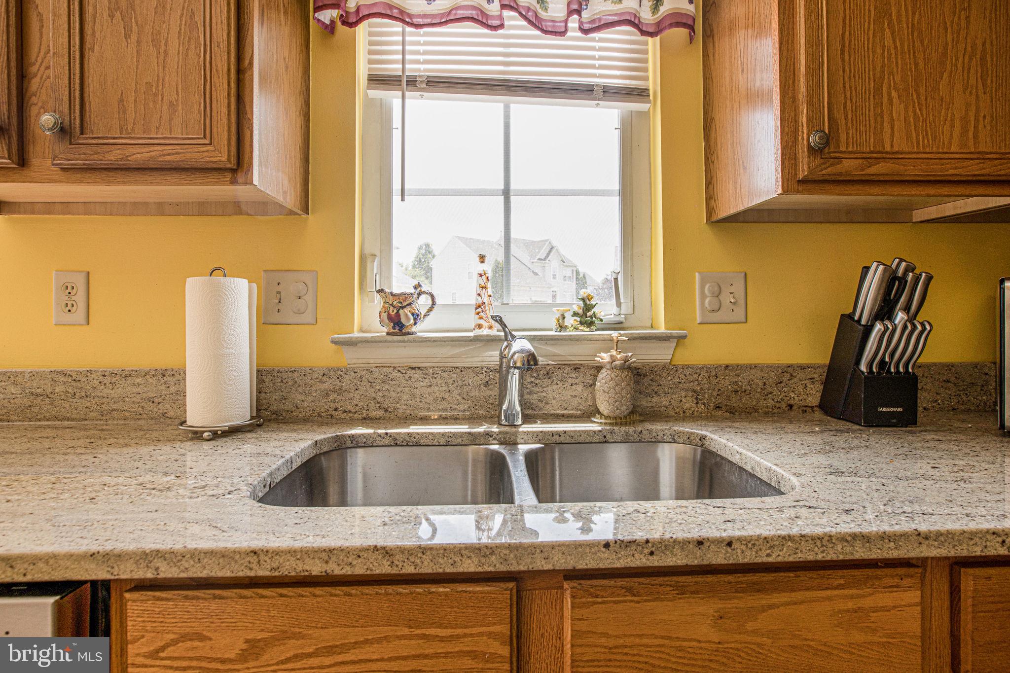 CHARLES CROSSING - Residential