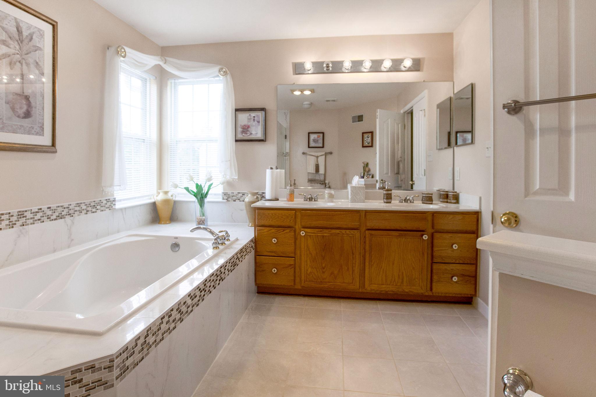 CHARLES CROSSING - Residential