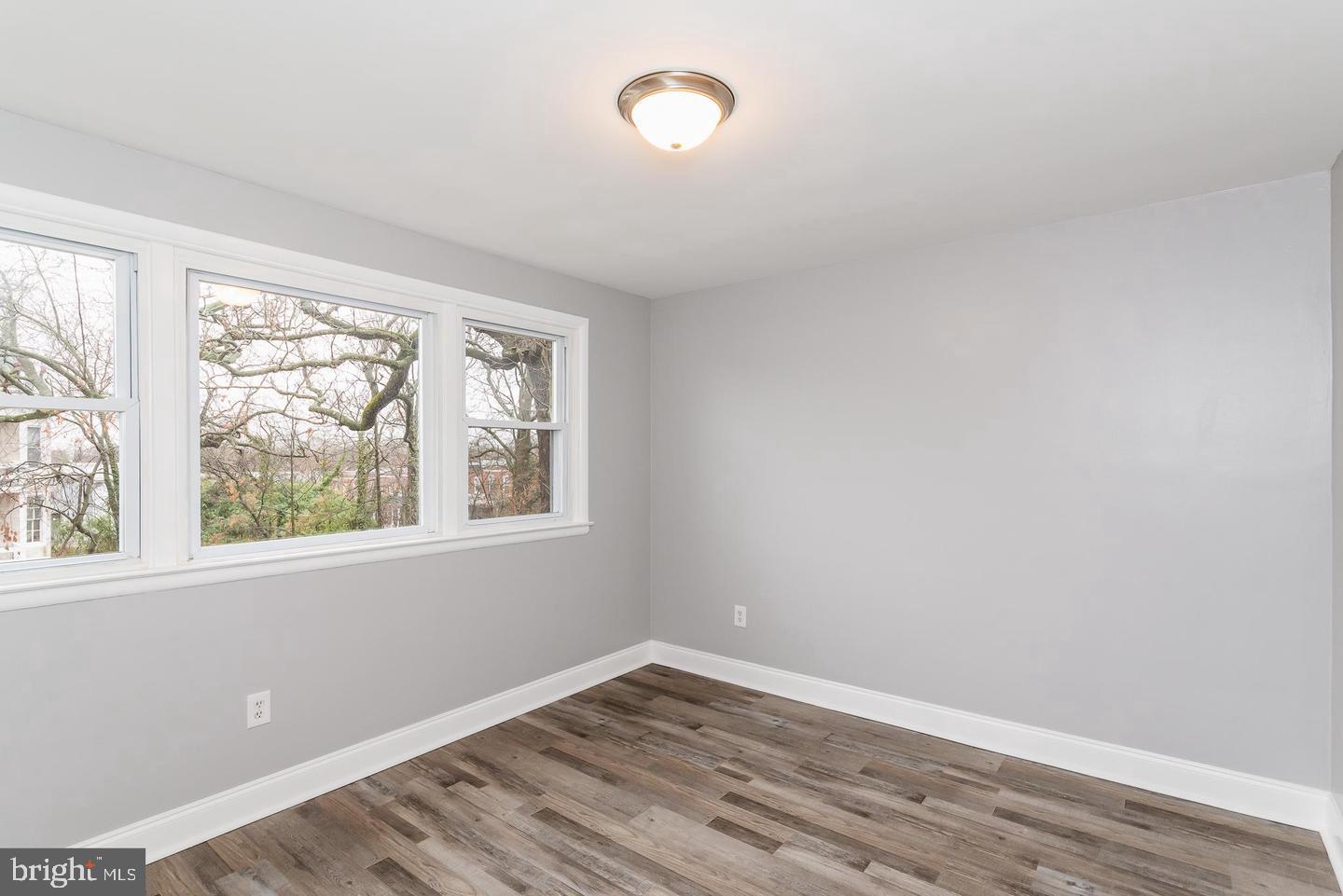 WAVERLY - Residential