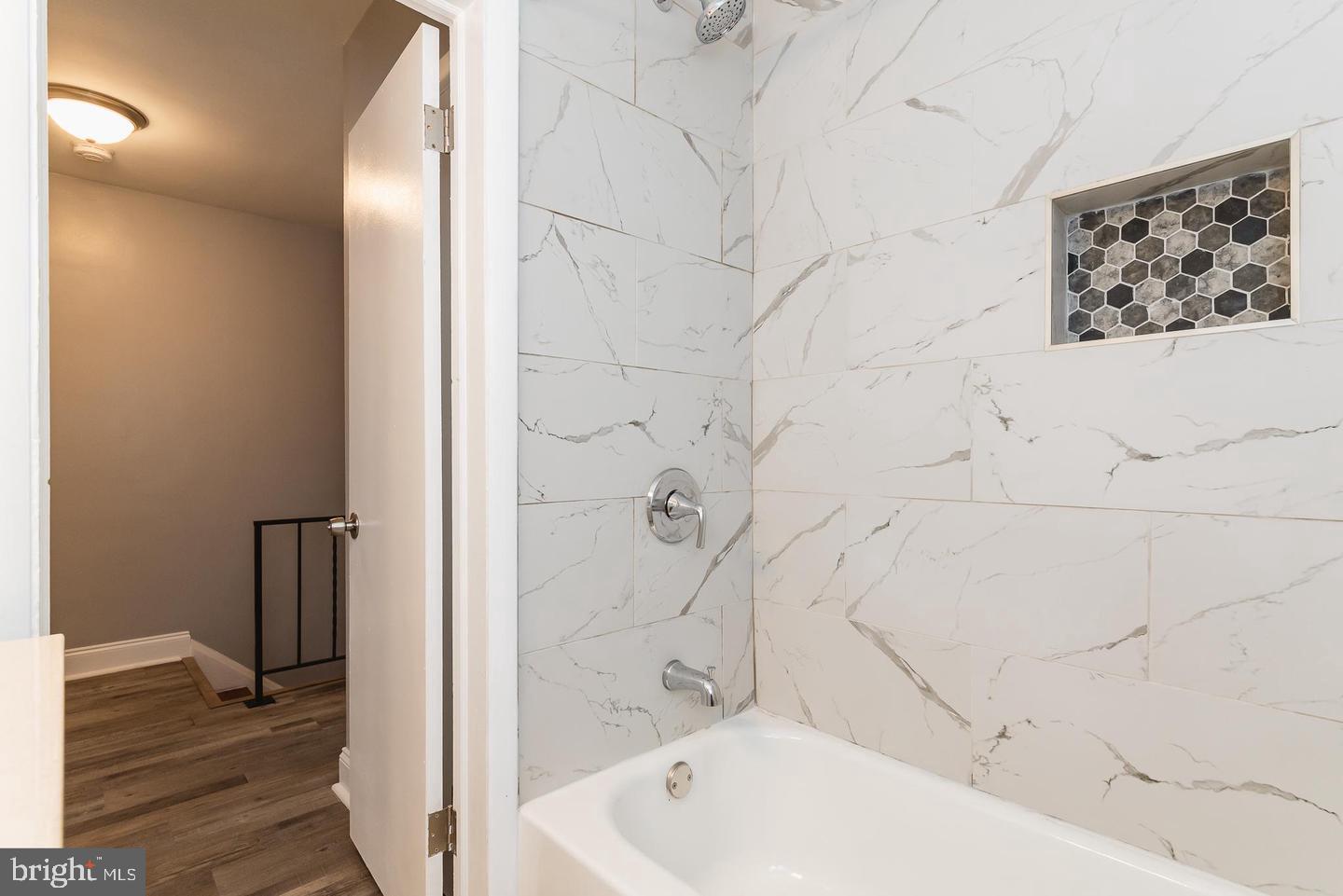 WAVERLY - Residential