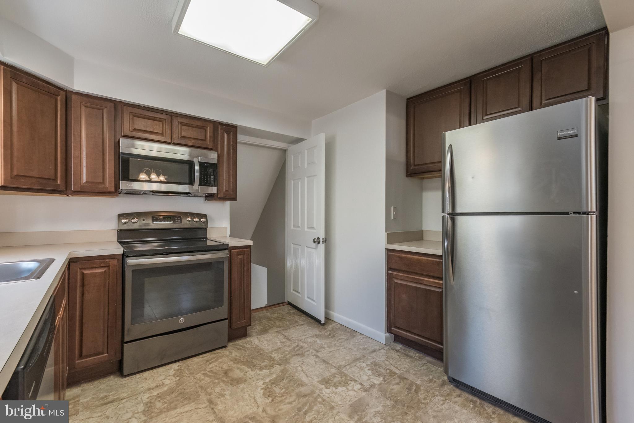 WESTRIDGE HILLS - Residential