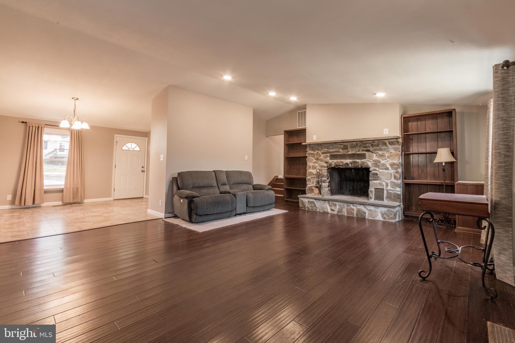 WESTRIDGE HILLS - Residential