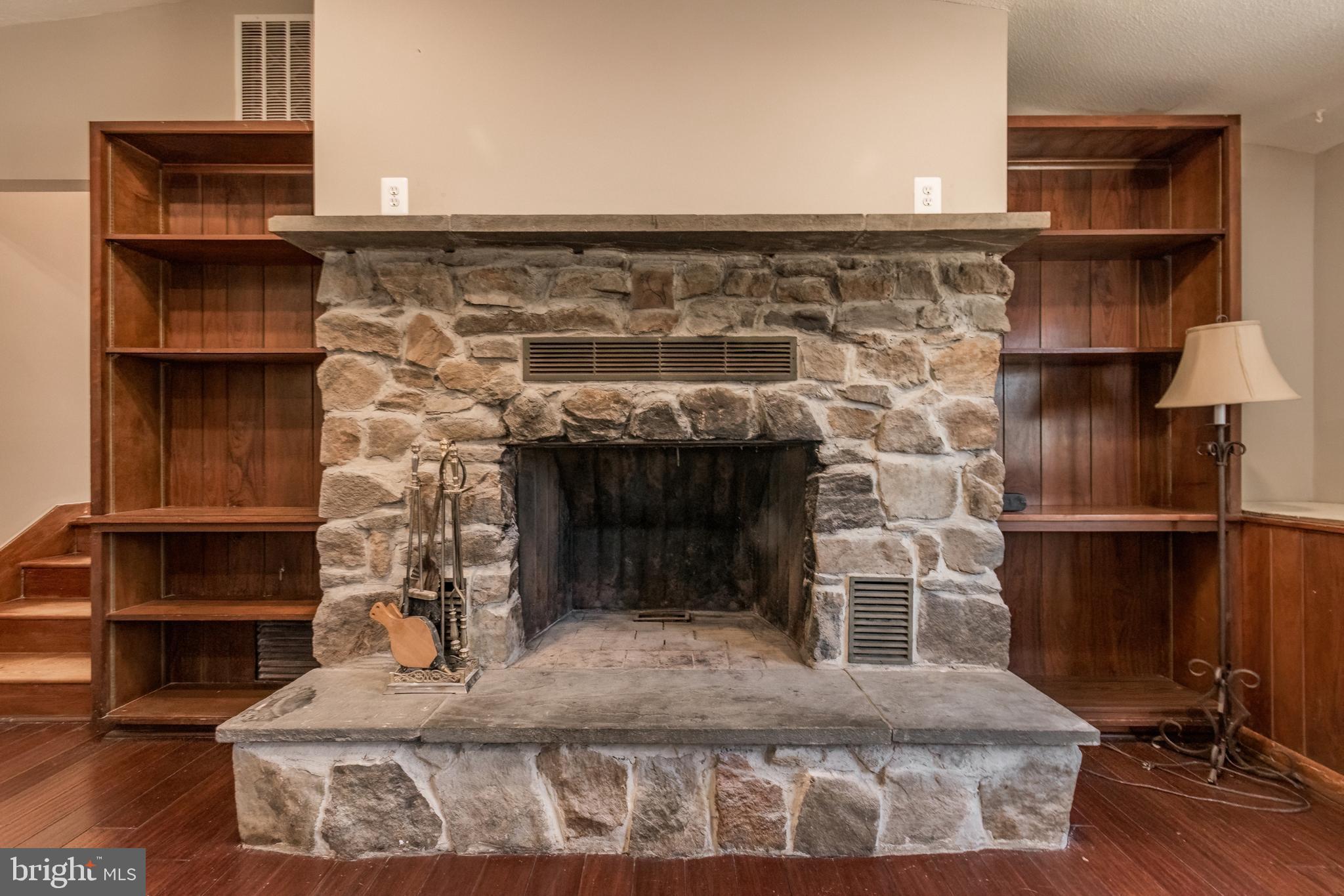 WESTRIDGE HILLS - Residential