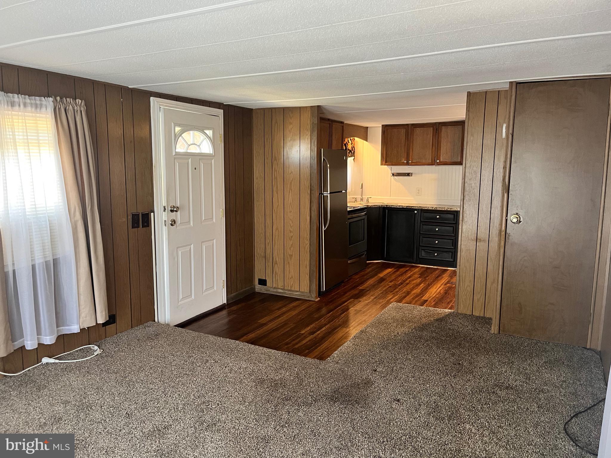 GREENBERRY HILLS - Residential