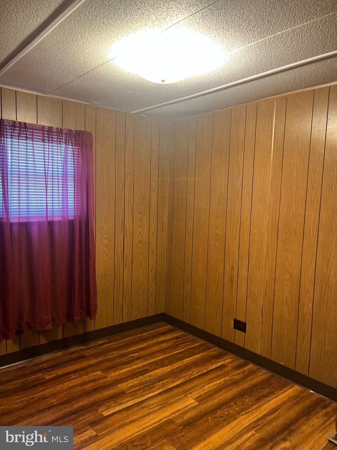 GREENBERRY HILLS - Residential