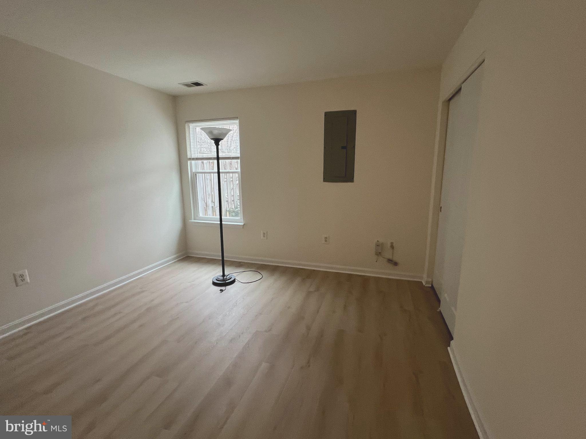 ARMISTEAD PARK - Residential Lease