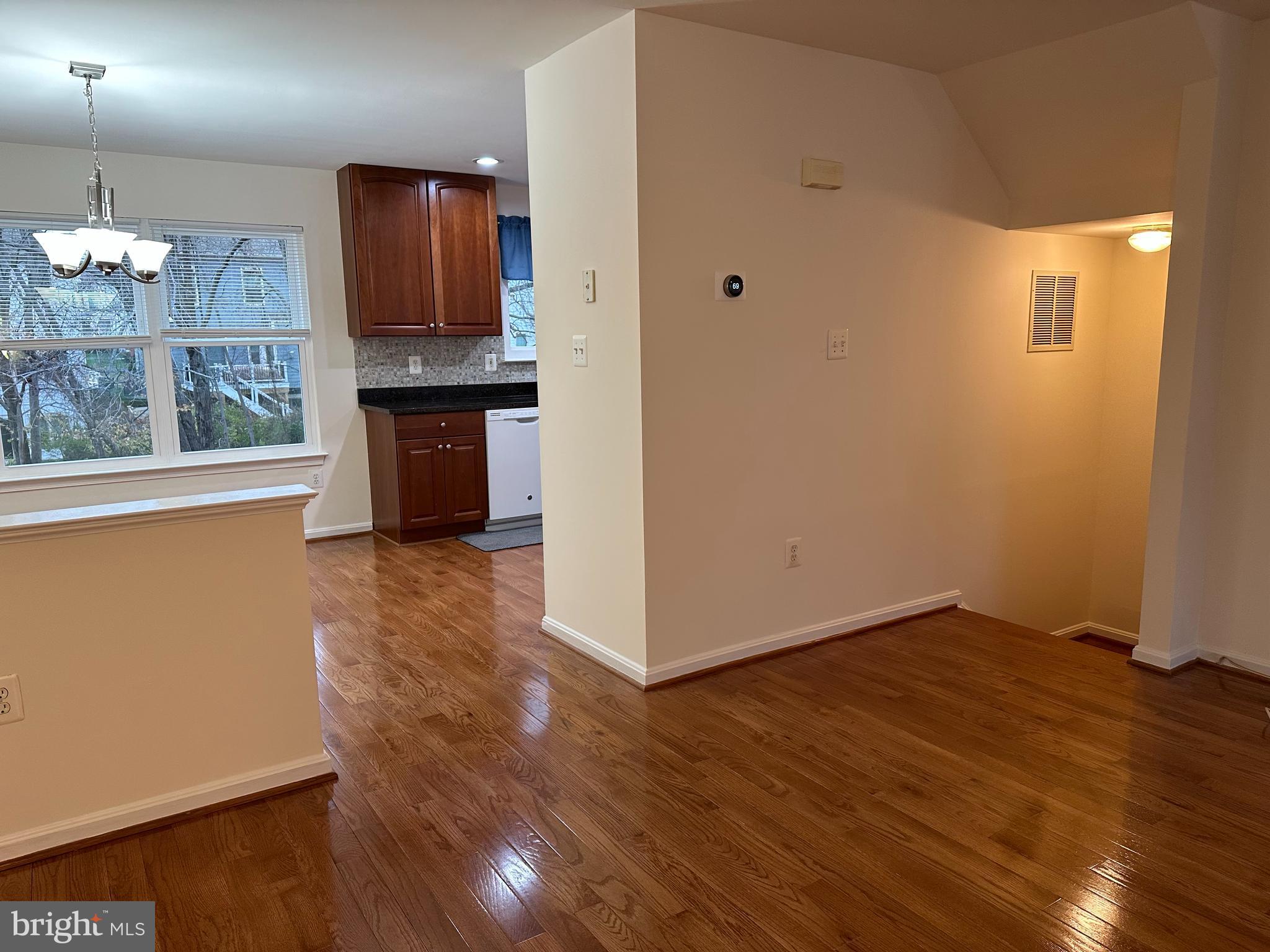 ARMISTEAD PARK - Residential Lease