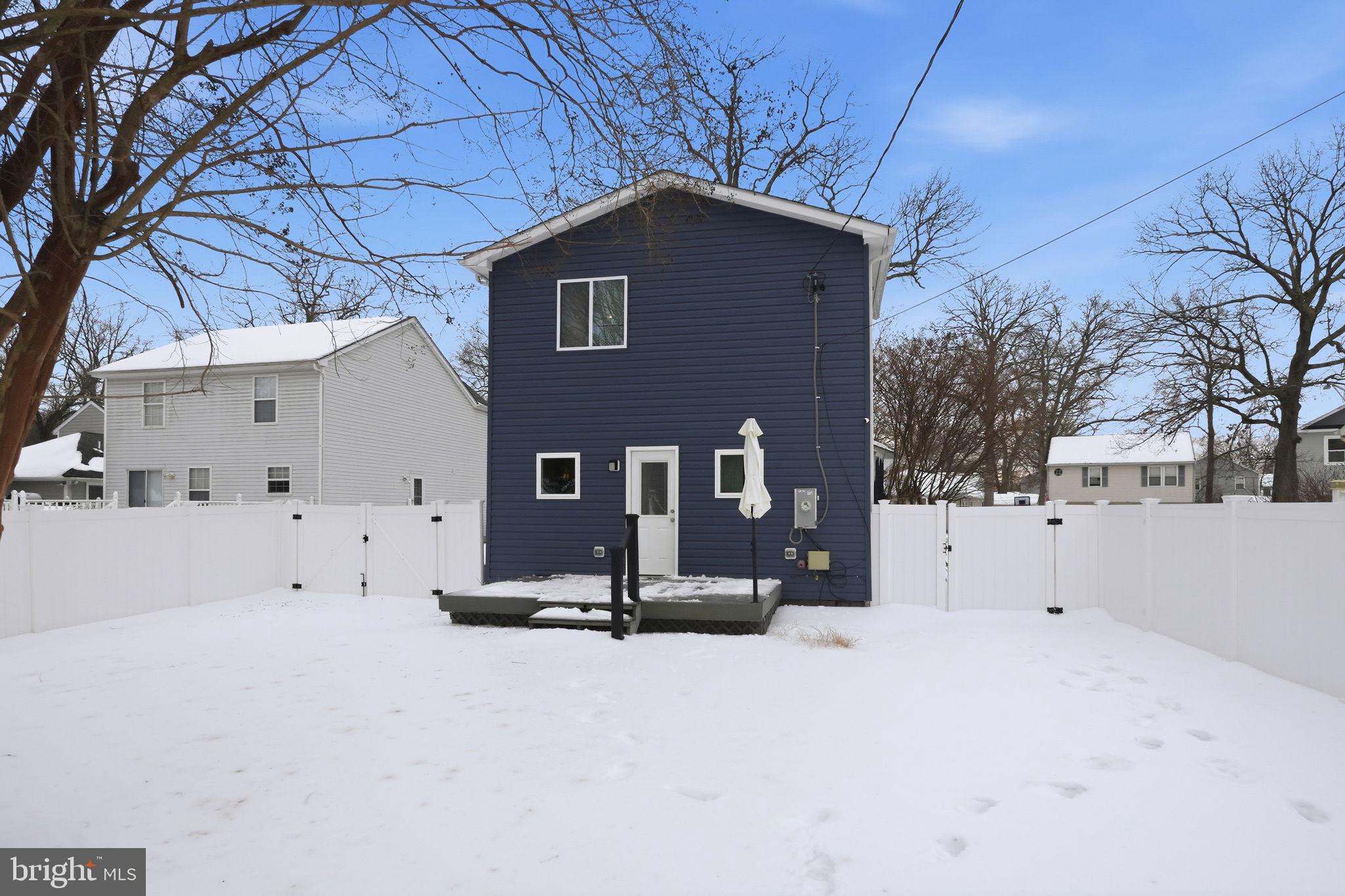 BEVERLEY BEACH - Residential