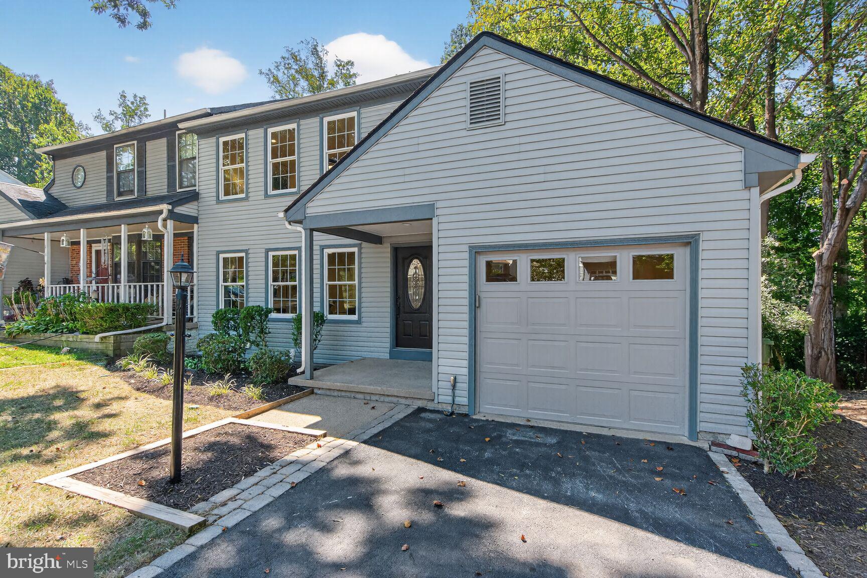 LAKE FOREST - Residential