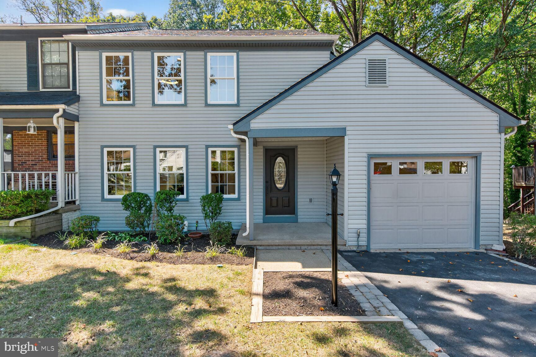 LAKE FOREST - Residential