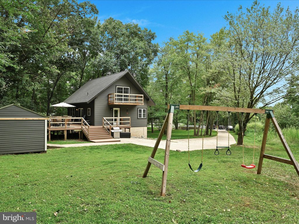 Photo of 50 LOOP RD, QUARRYVILLE, PA 17566 (MLS # PALA2040056)