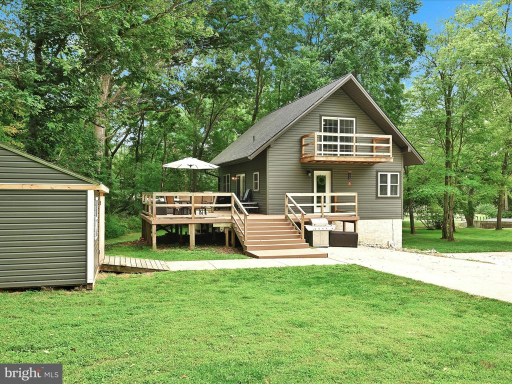 Photo of 50 LOOP RD, QUARRYVILLE, PA 17566 (MLS # PALA2040056)