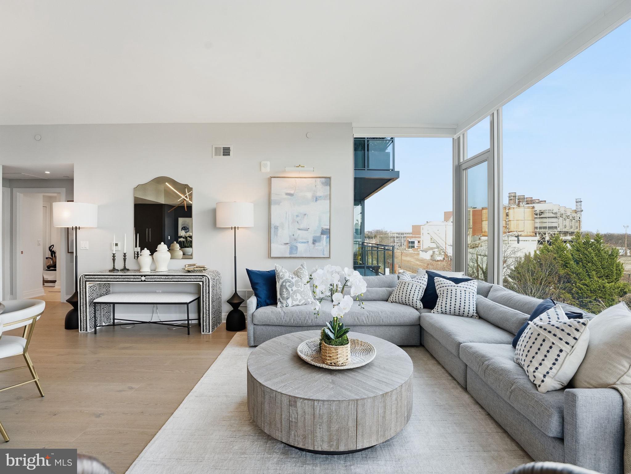 1201 N ROYAL STREET 407