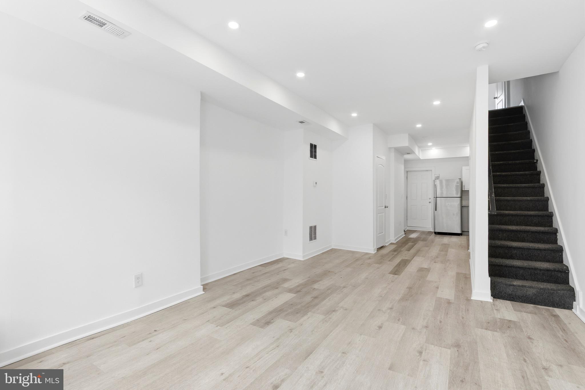 2150 N FRANKLIN STREET