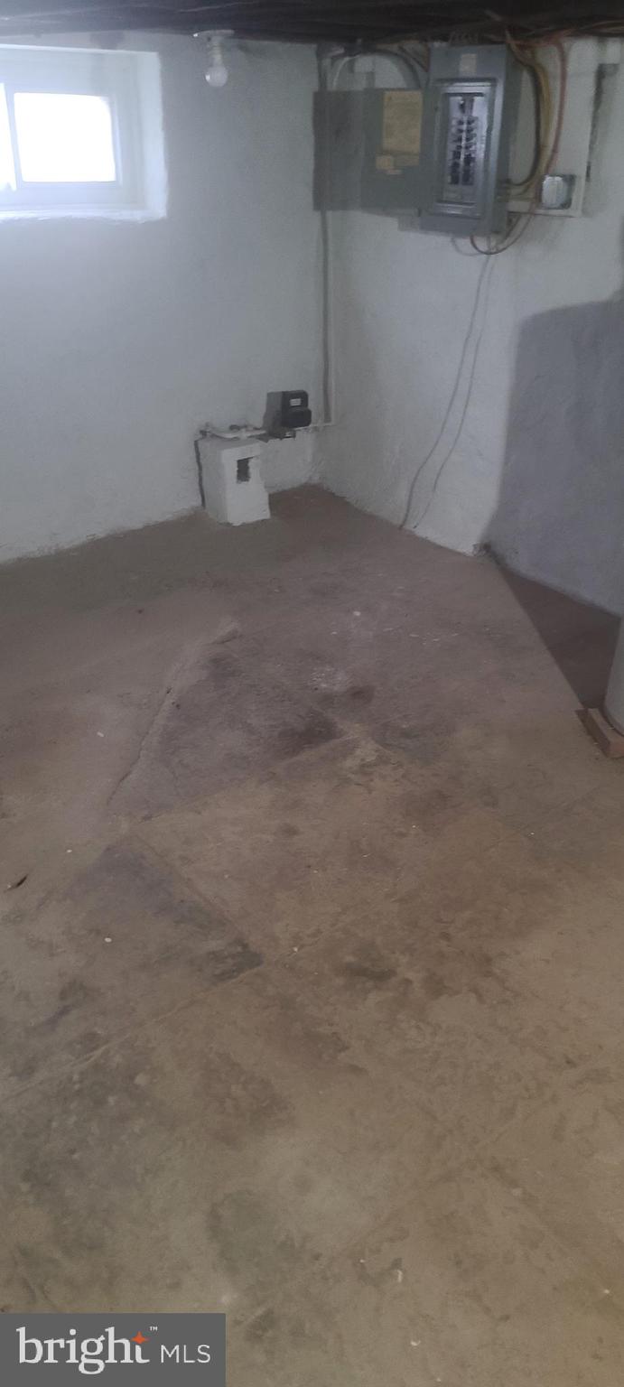 SHARSWOOD - Residential